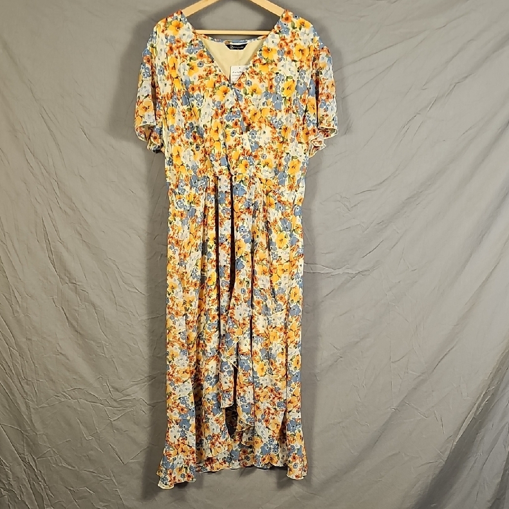 Pretty Garden Floral V-Neck Midi Dress‎